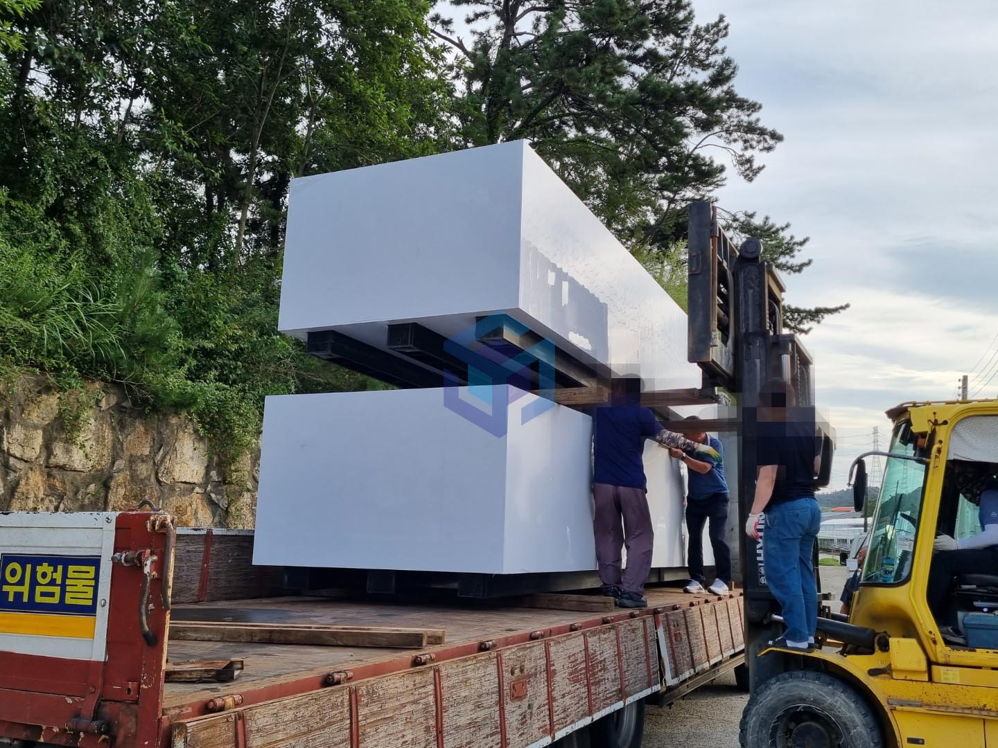 2022.09 통영컨테이너 1-3.jpg