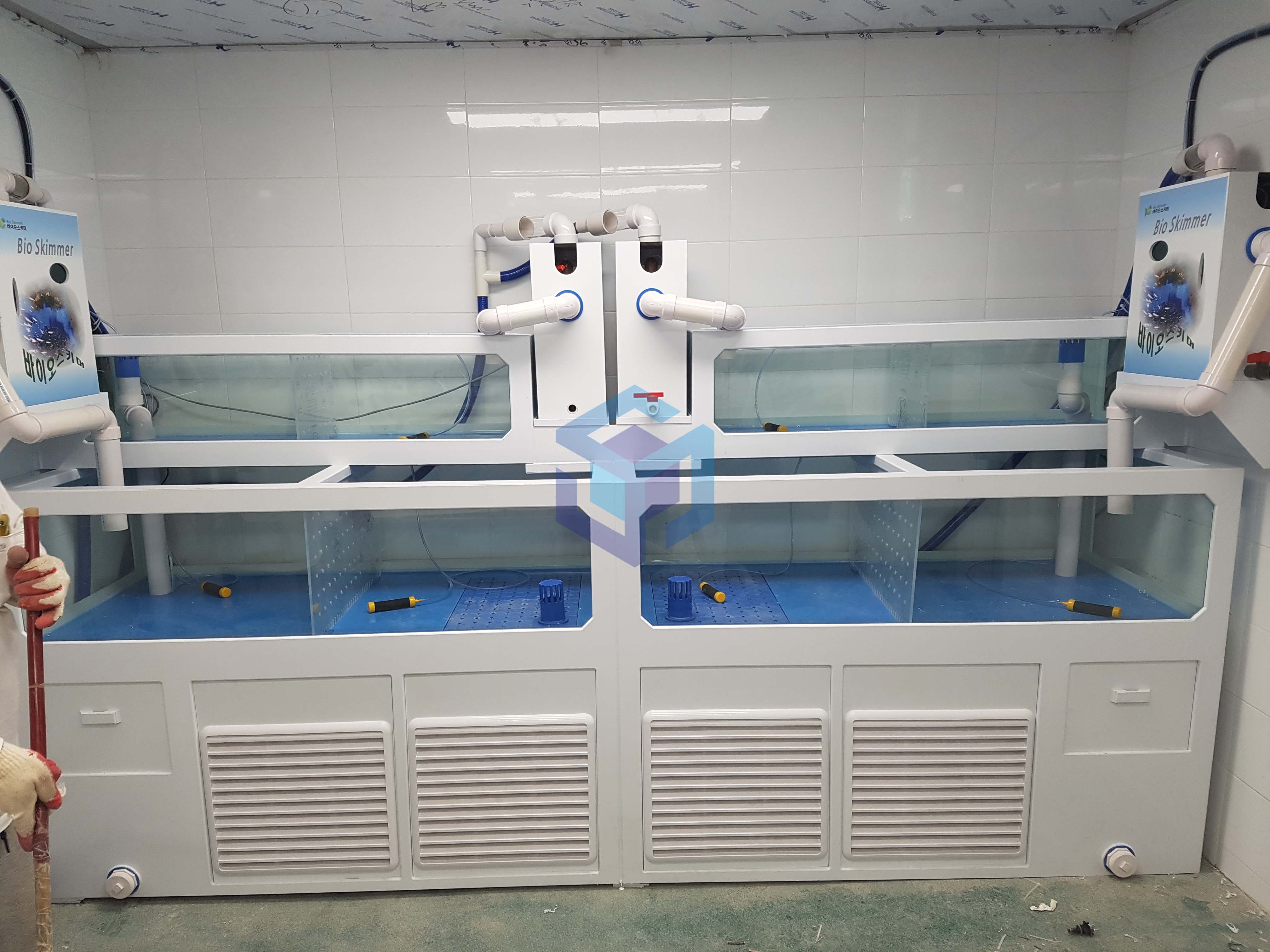 2단사각수조 (롯데백화점 내).jpg